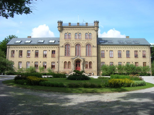 Budova školy 01