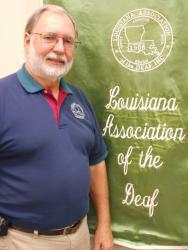 Prezident Houston Moss, prezident Asociace neslyšících v Louisianě